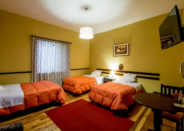Hotel Yabar Plaza